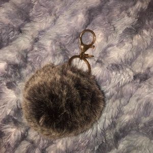 NEW | 5/$25 🤎 furry faux pom pom puff keychain bag charm